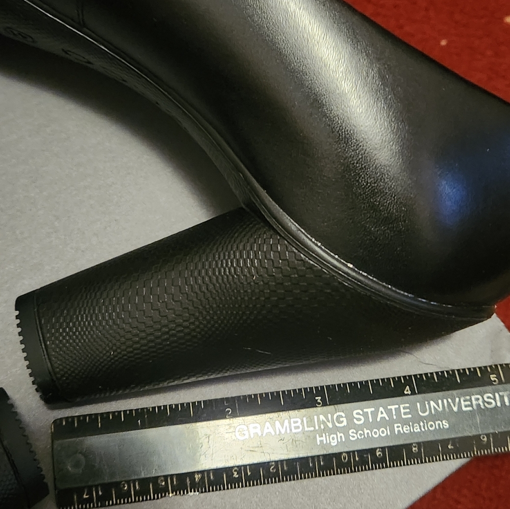 Sleek Black Heeled Boots for Women